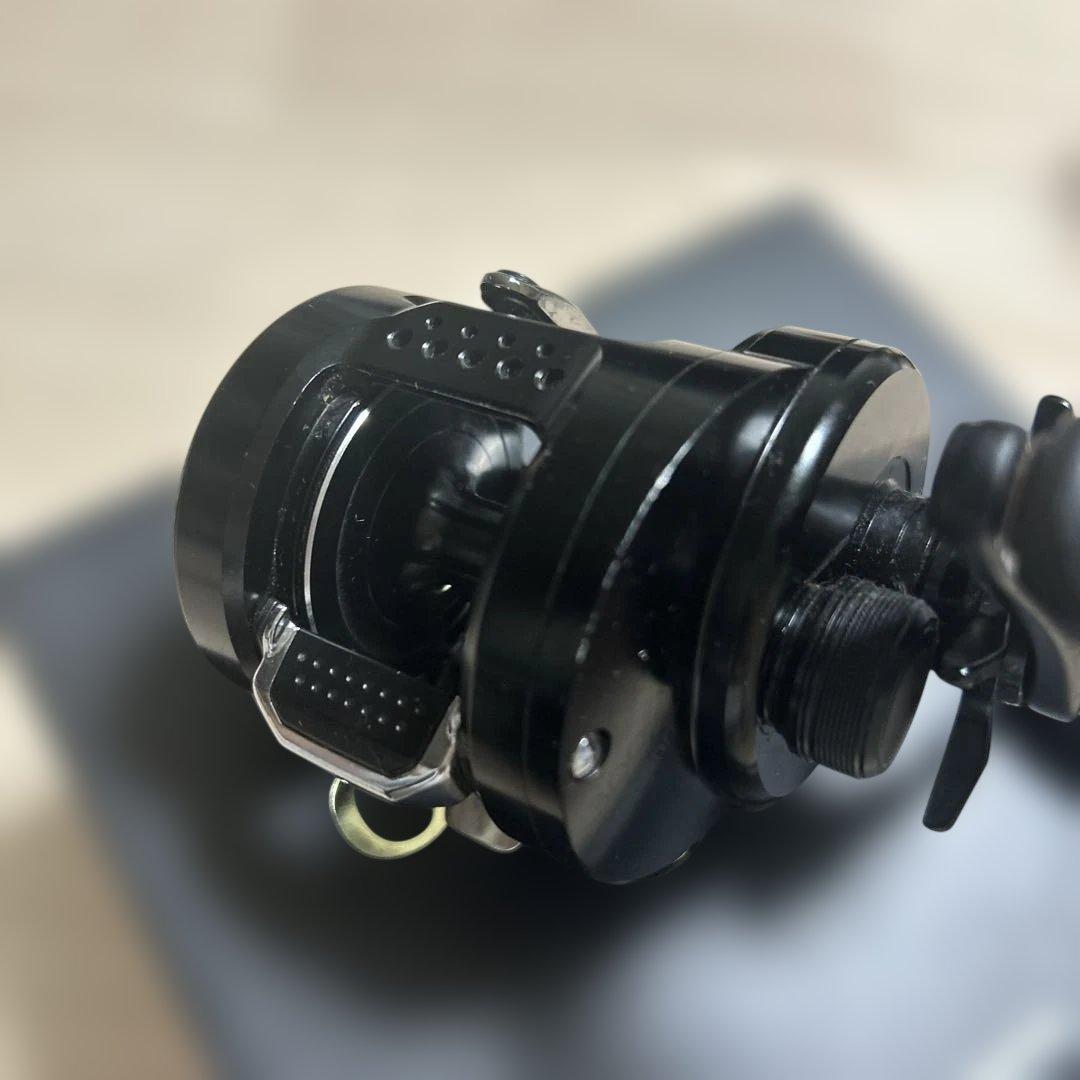 SHIMANO 15カルカッタコンクエスト300